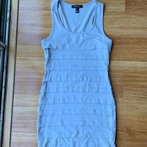 Great condition forever 21 ruffle pencil dress